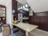  of property in Bassonia