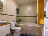  of property in Glenvista