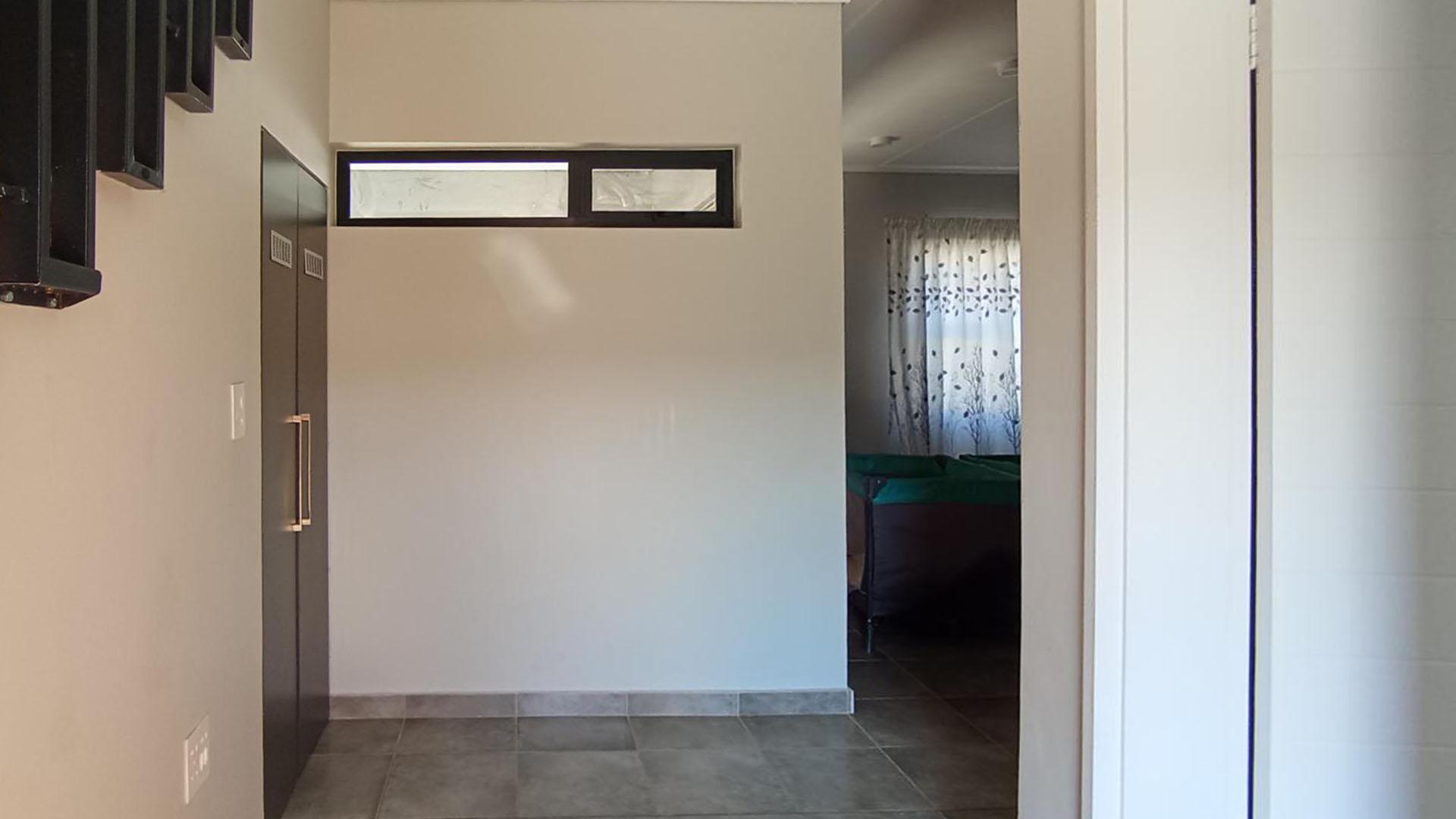 Spaces - 21 square meters of property in Lotus Gardens