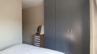 Main Bedroom - 12 square meters of property in Vorna Valley