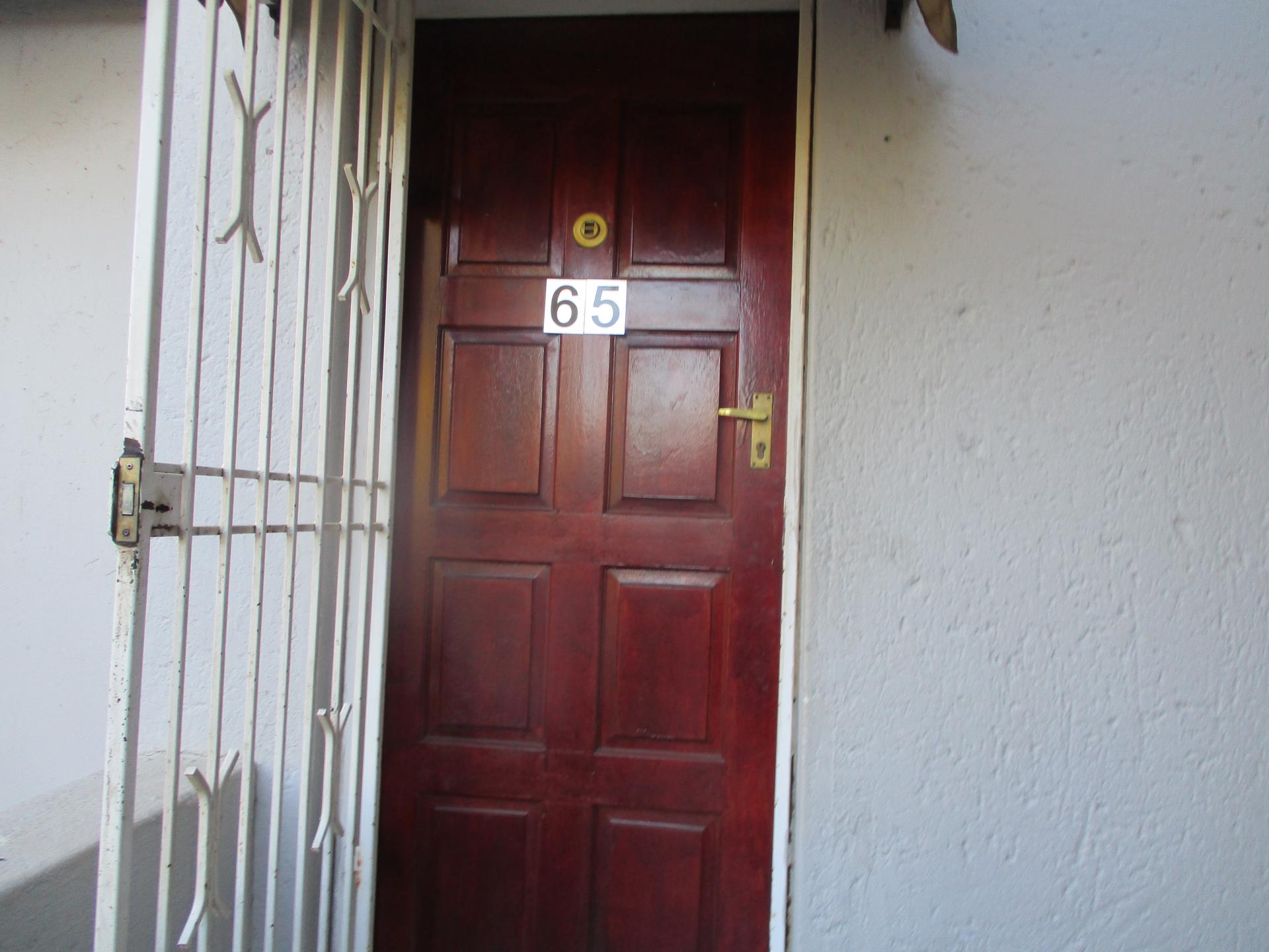  of property in Glen Marais