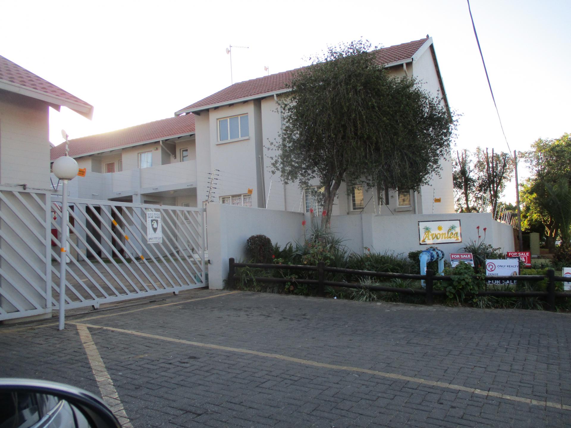  of property in Glen Marais