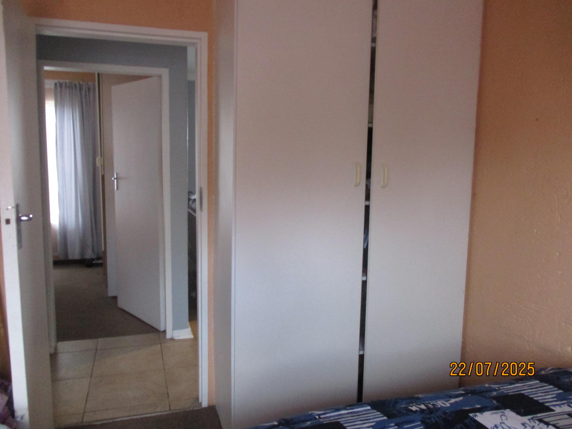  of property in Glen Marais