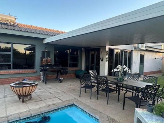 3 Bedroom Sectional Title for Sale For Sale in Waterval East - MR685785