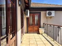  of property in Menlo Park