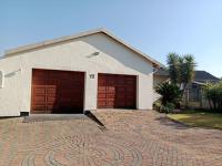  of property in Brackenhurst