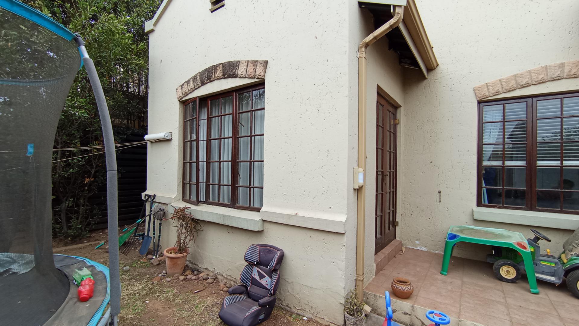 Backyard of property in Paulshof