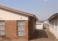 Front View of property in Dannhauser
