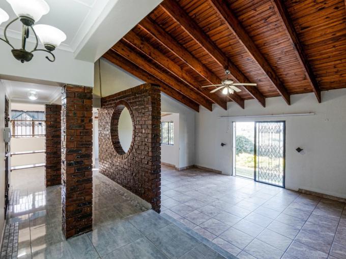 3 Bedroom House for Sale For Sale in St Winifreds - MR685832