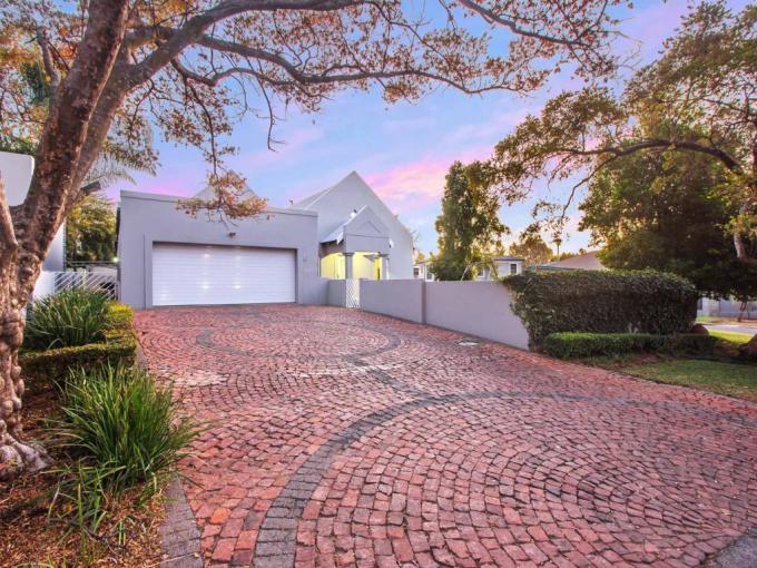 3 Bedroom House to Rent in Silver Lakes Golf Estate - Property to rent - MR685836