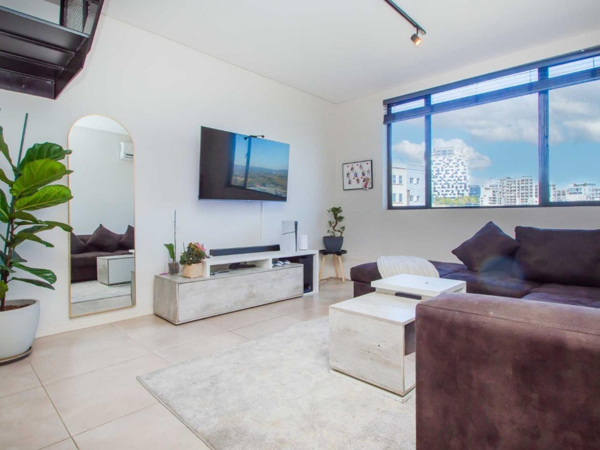  of property in Sandown