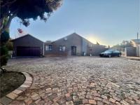  of property in Brackenhurst