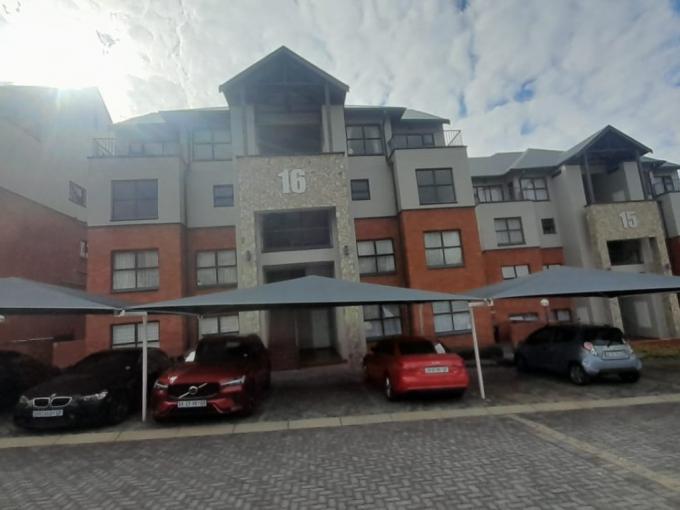 2 Bedroom Apartment for Sale For Sale in Oakdene - MR685877