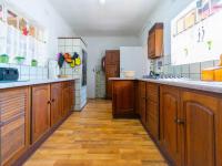  of property in Brackenhurst