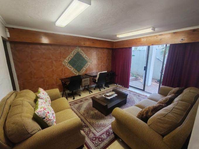 3 Bedroom House to Rent in Waterkloof Ridge - Property to rent - MR685882