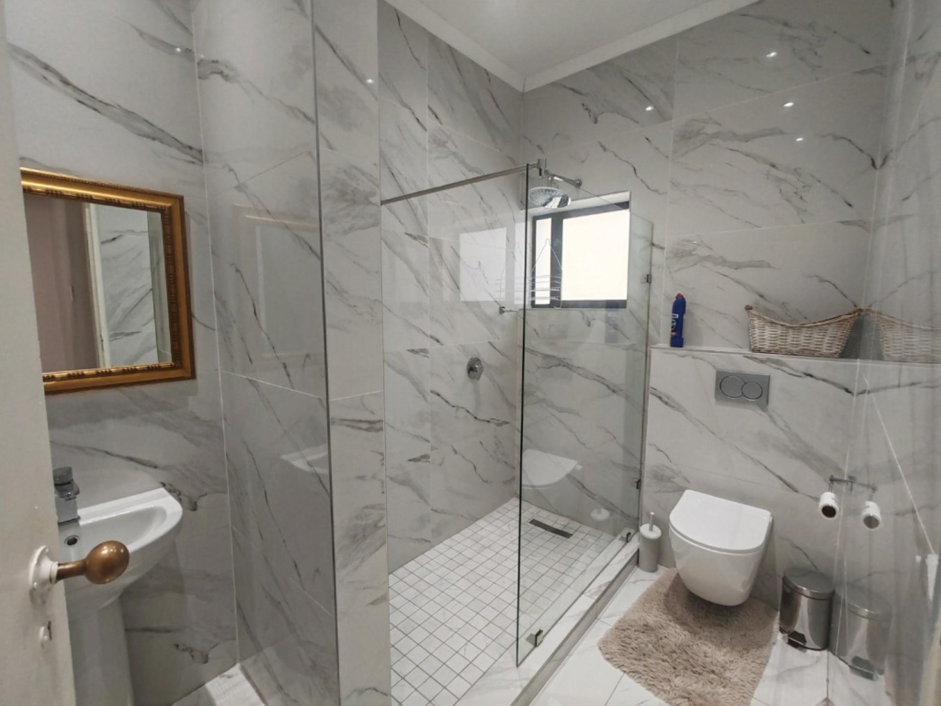  of property in Waterkloof Ridge