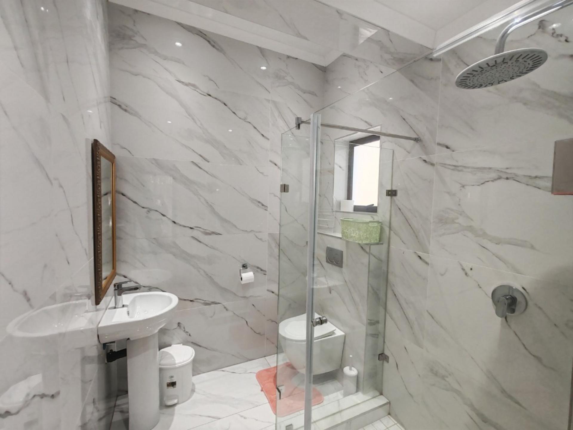  of property in Waterkloof Ridge