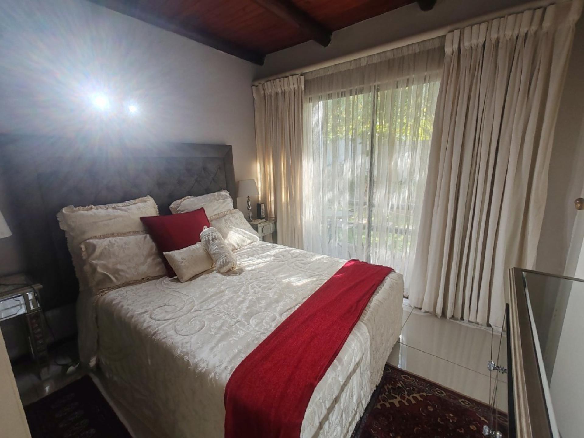  of property in Waterkloof Ridge