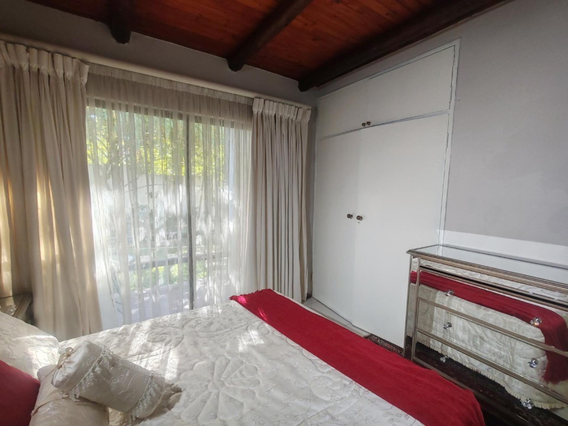  of property in Waterkloof Ridge