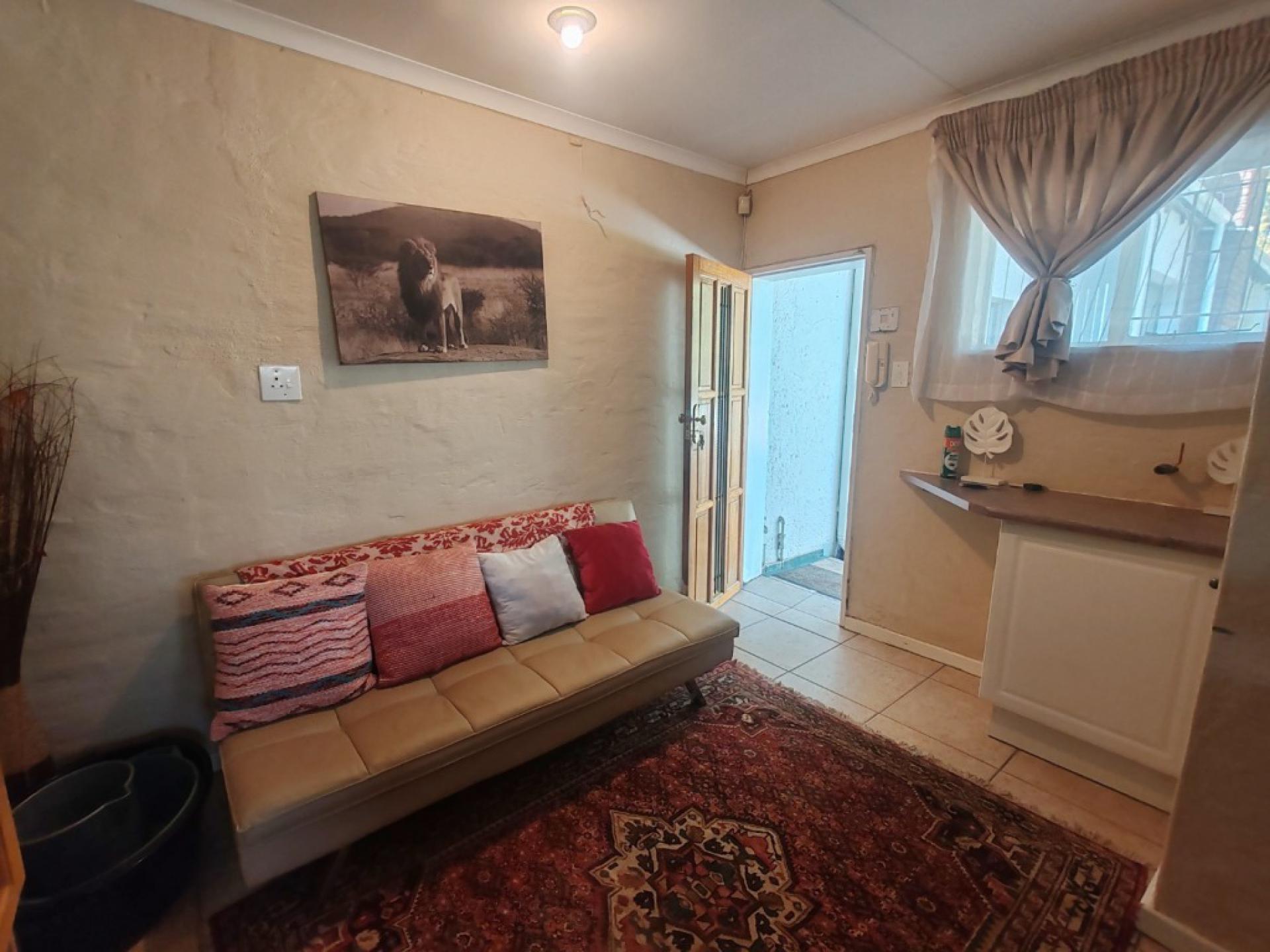  of property in Waterkloof Ridge