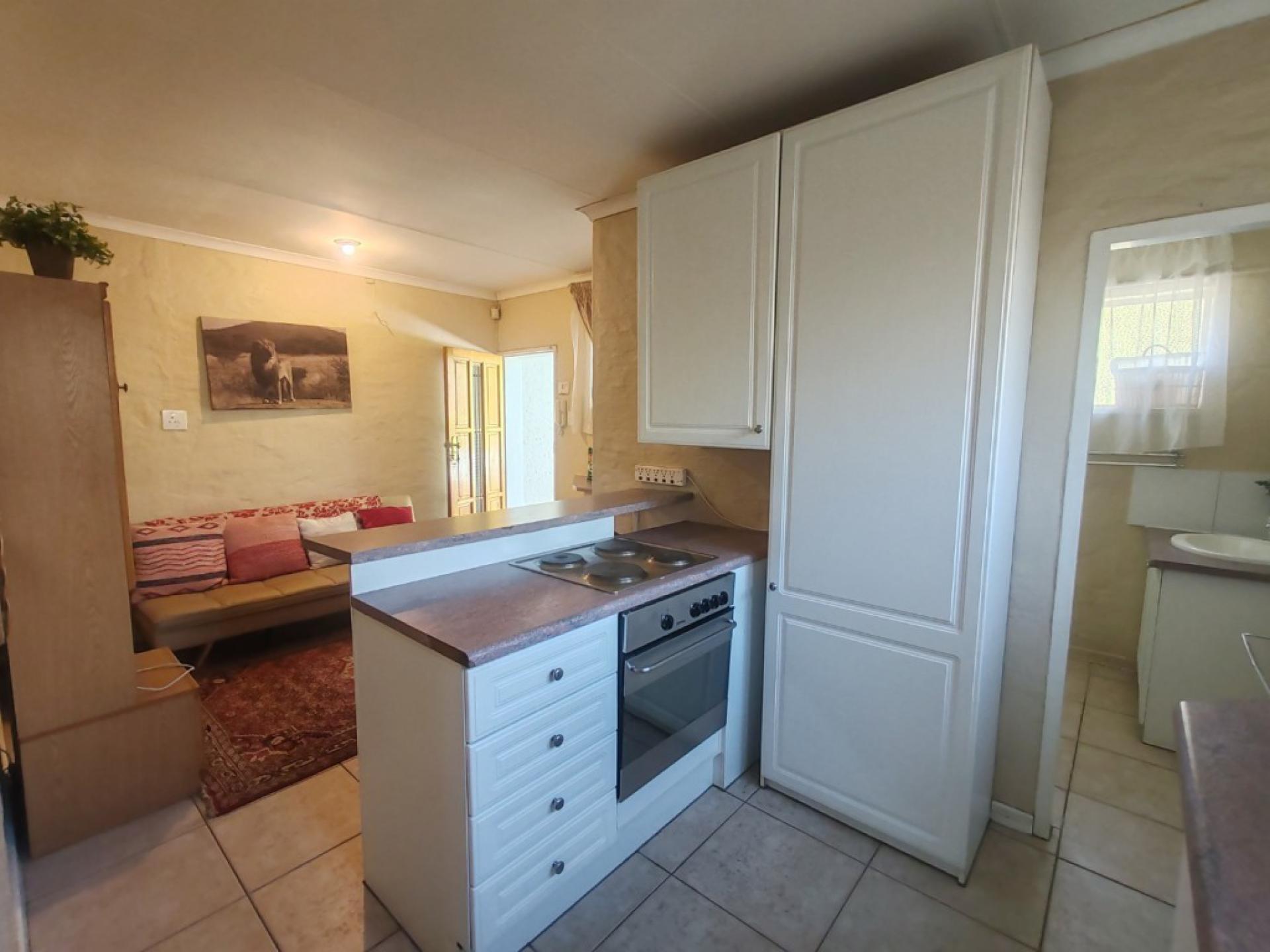  of property in Waterkloof Ridge