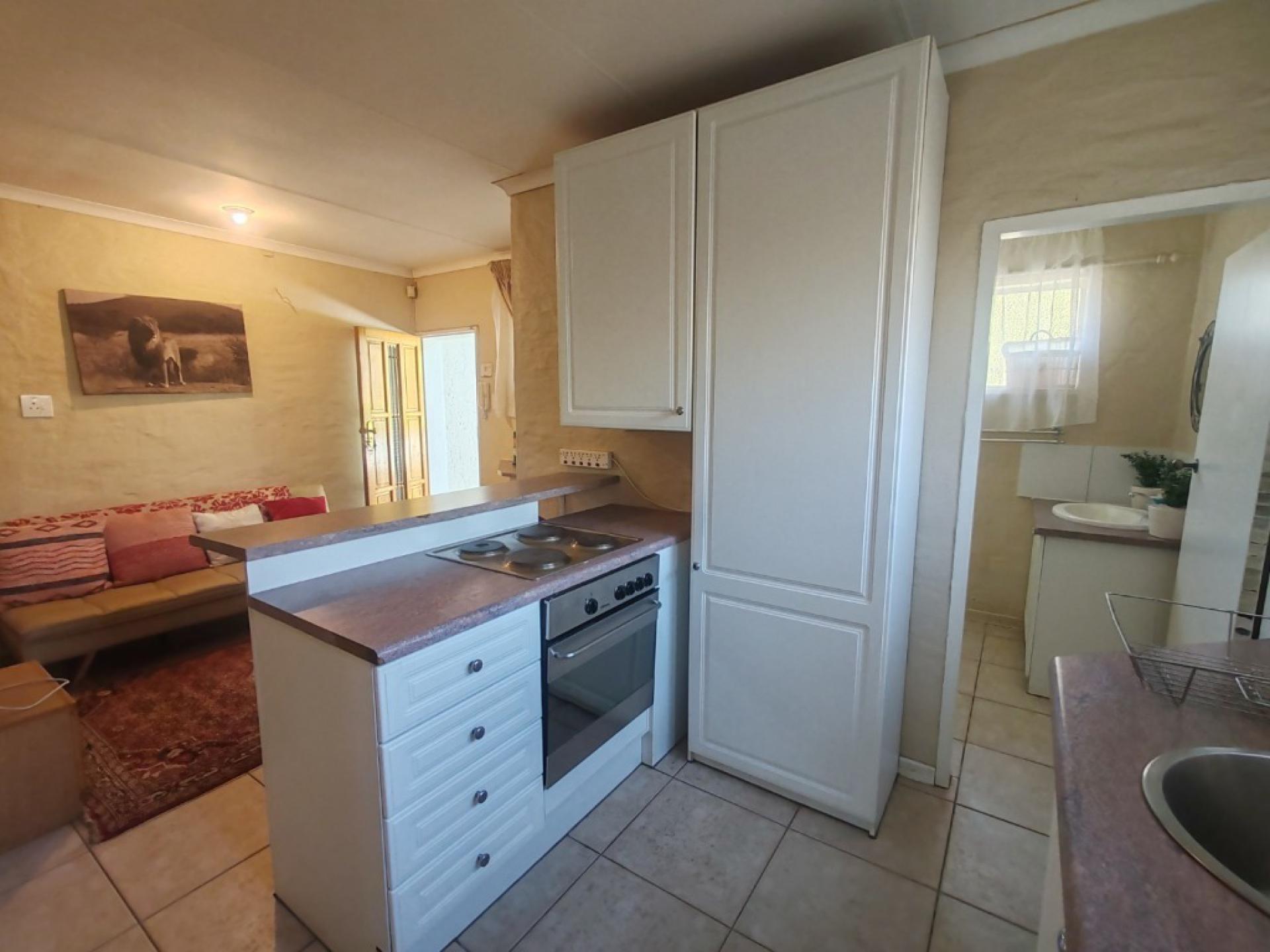  of property in Waterkloof Ridge