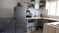 Kitchen - 8 square meters of property in Maraisburg