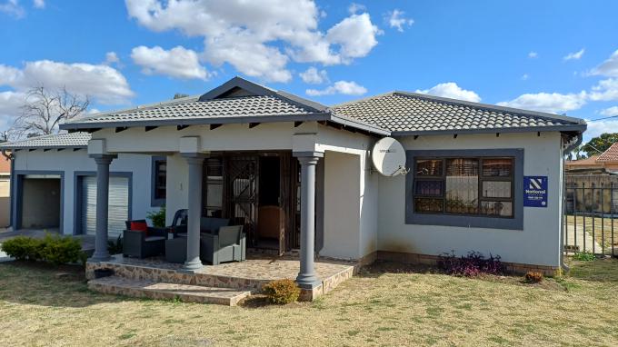 3 Bedroom House for Sale For Sale in Ladysmith - MR685889