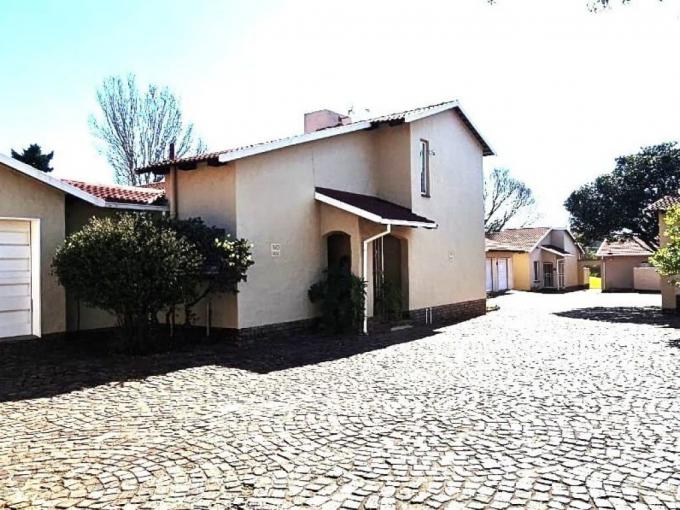 4 Bedroom Simplex for Sale For Sale in Eldoraigne - MR685893