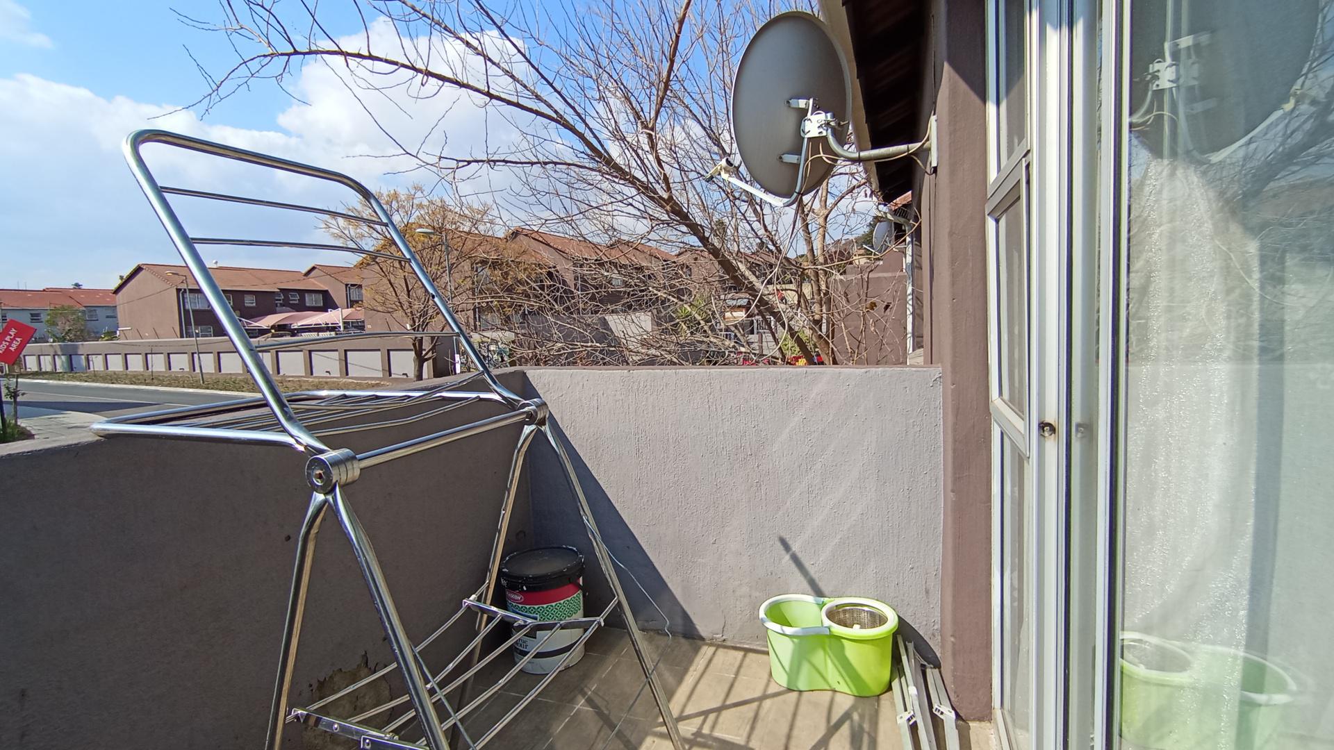 Balcony - 4 square meters of property in Vorna Valley