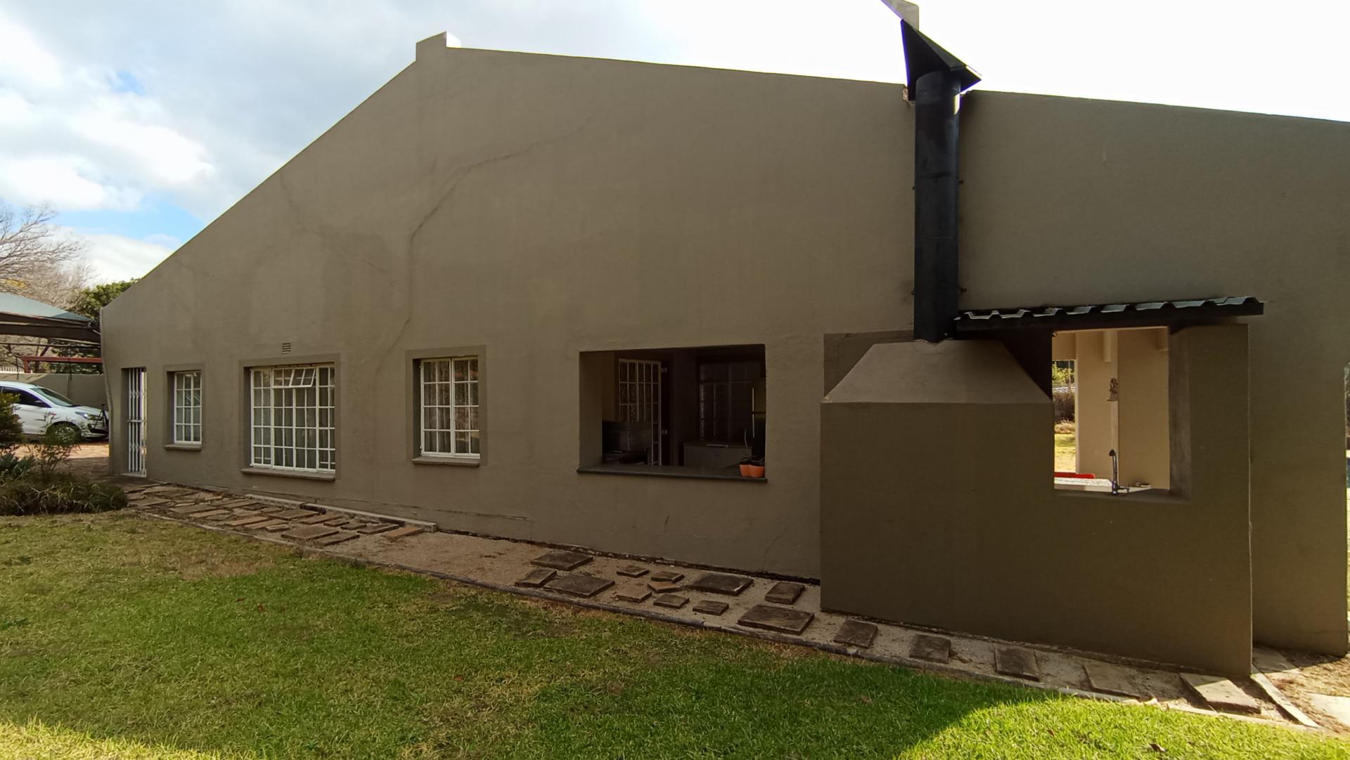 Backyard of property in Malanshof