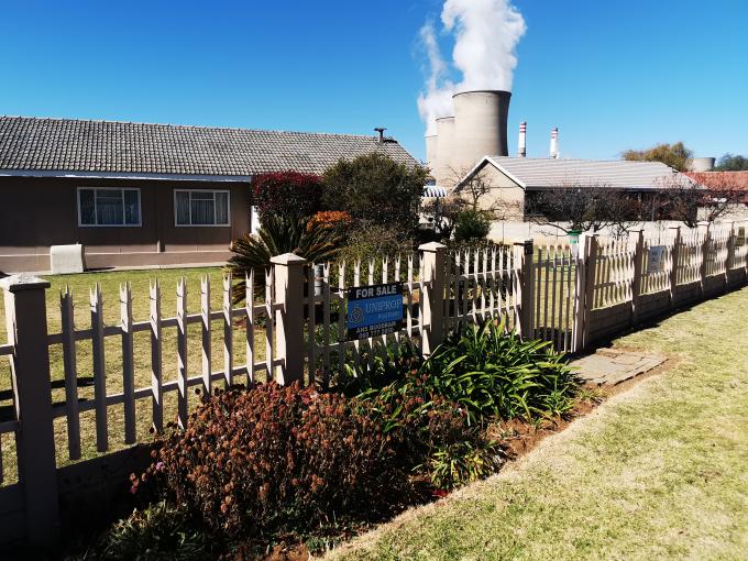 4 Bedroom House for Sale For Sale in Grootvlei - MR685910