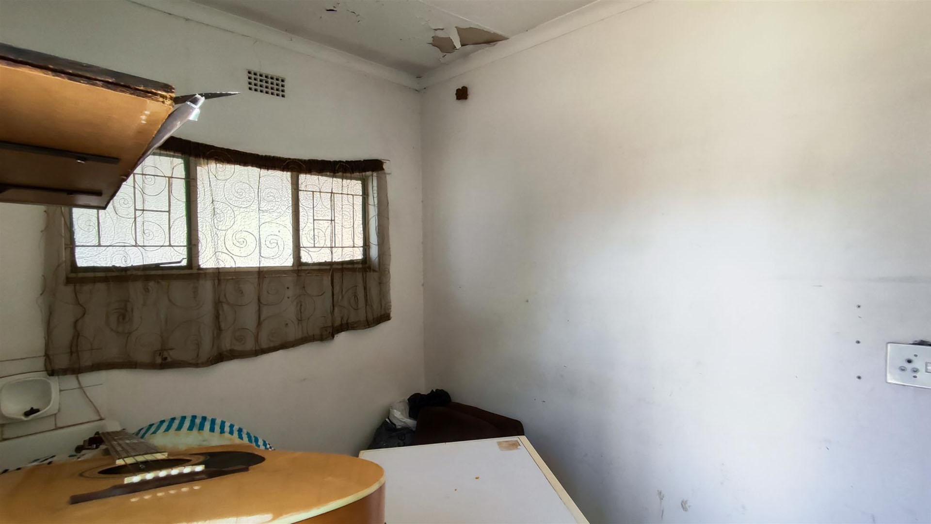 Spaces - 31 square meters of property in Vanderbijlpark