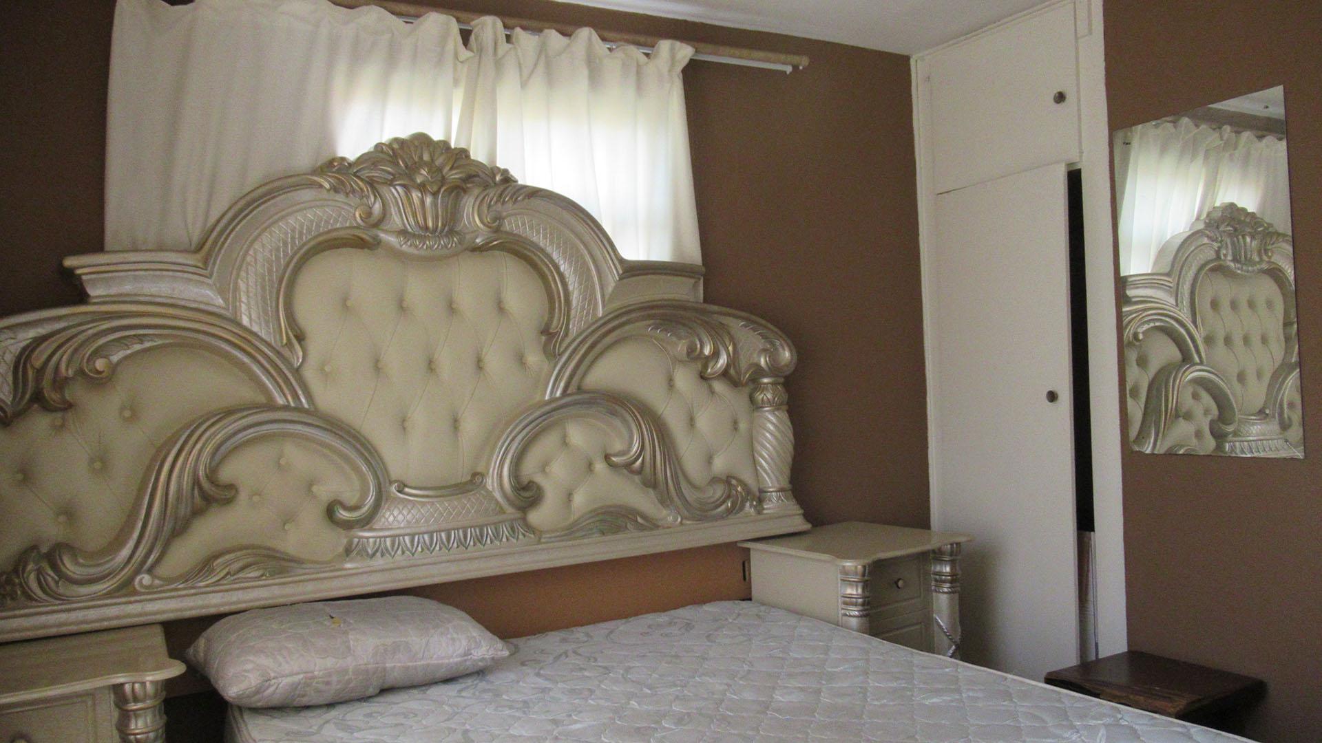 Staff Room - 13 square meters of property in Oakdene