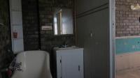 Bathroom 2 - 4 square meters of property in Oakdene