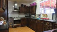 Kitchen - 24 square meters of property in Oakdene