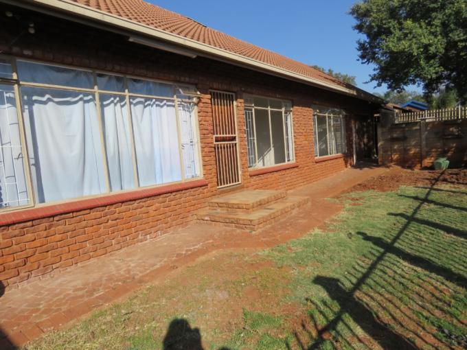 5 Bedroom House for Sale For Sale in Karenpark - MR686004
