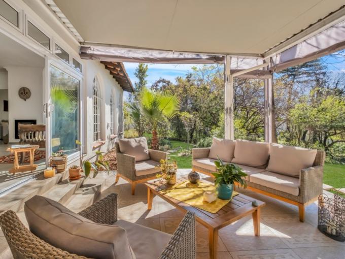 4 Bedroom House for Sale For Sale in Duxberry - MR686022