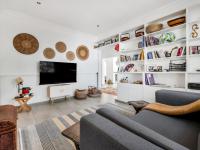  of property in Duxberry