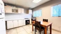 Kitchen of property in Chasedene