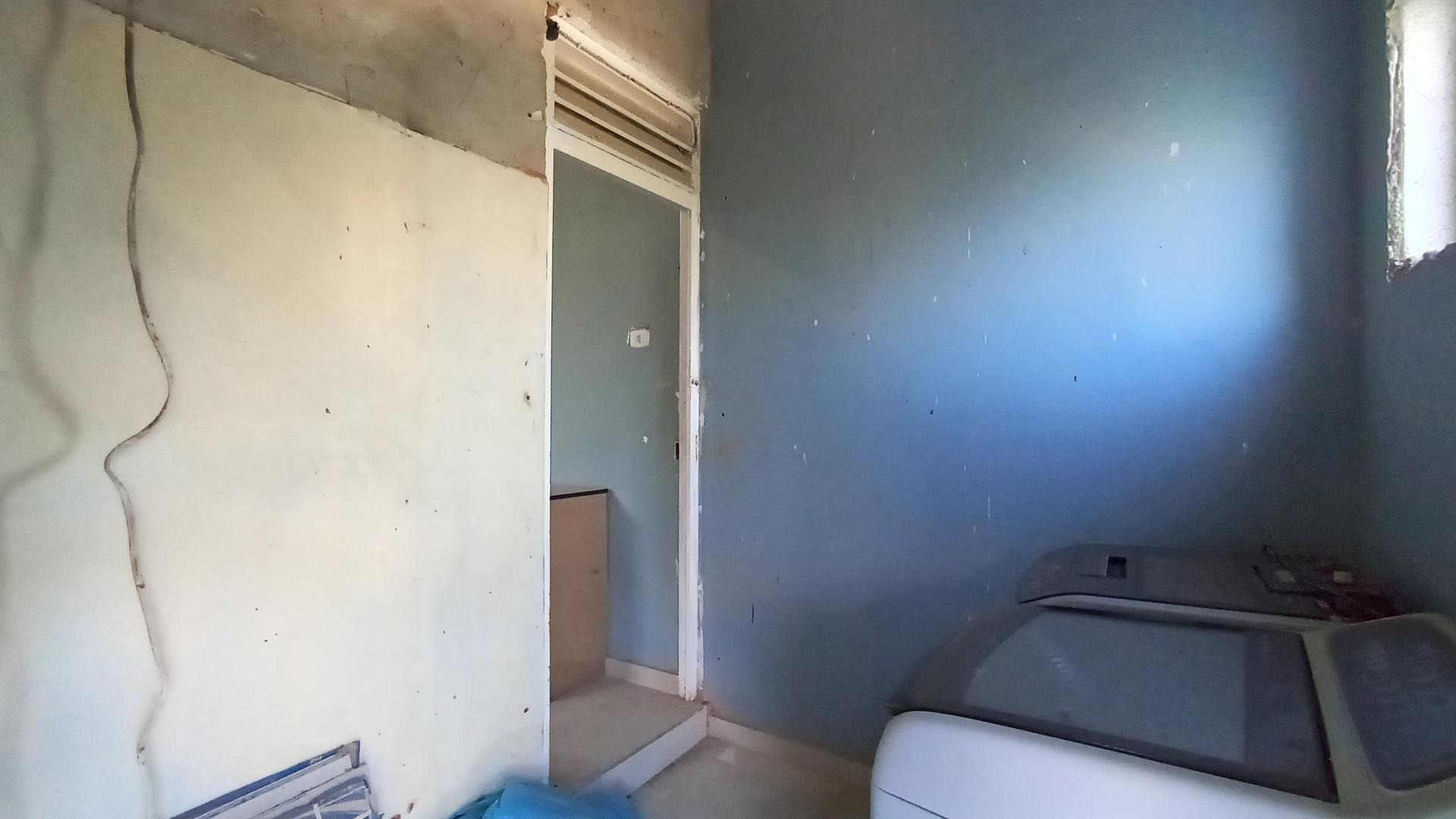 Spaces - 34 square meters of property in Glenmore