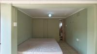 Bed Room 5+ - 55 square meters of property in Glenmore