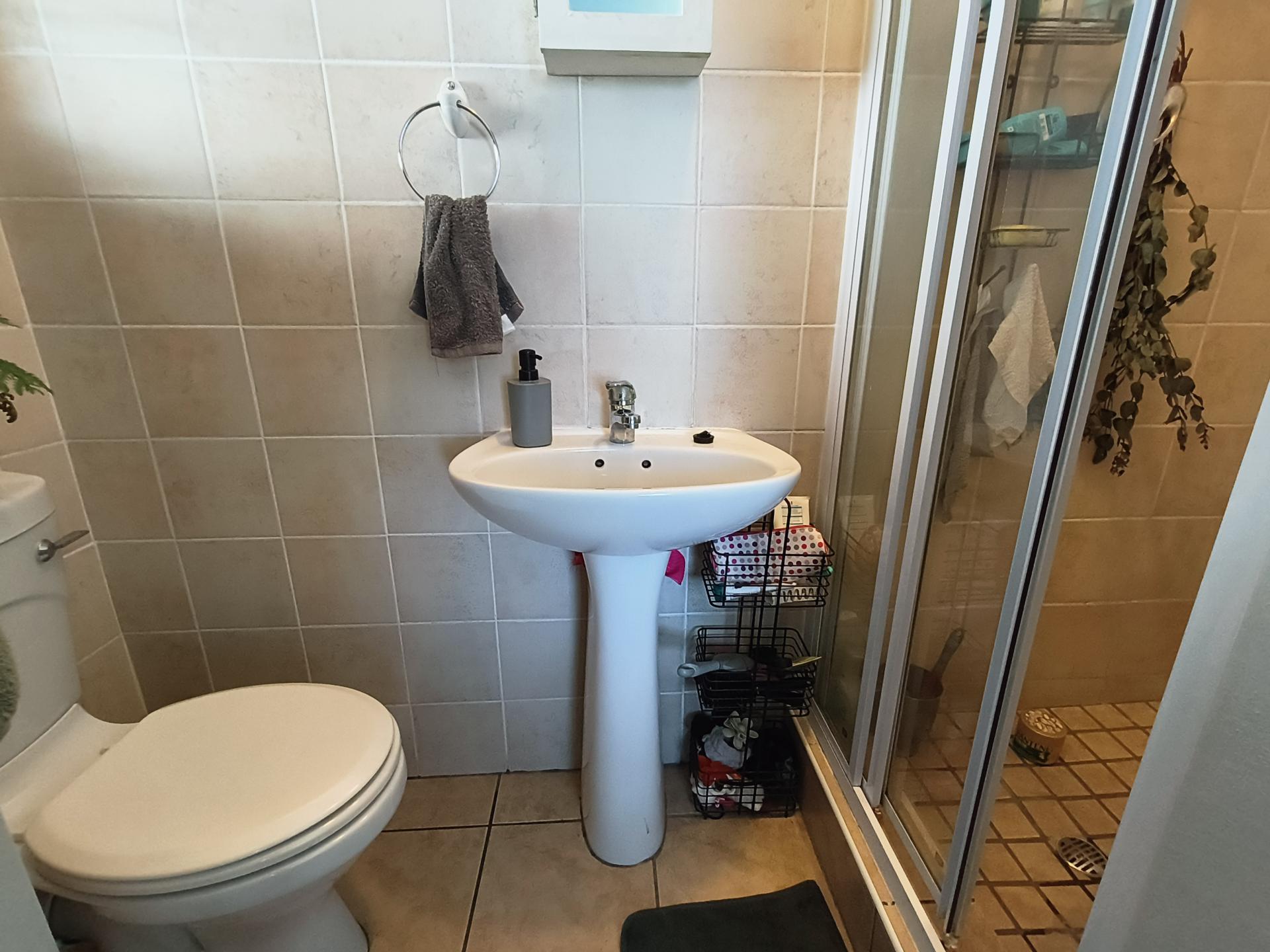  of property in Vredekloof