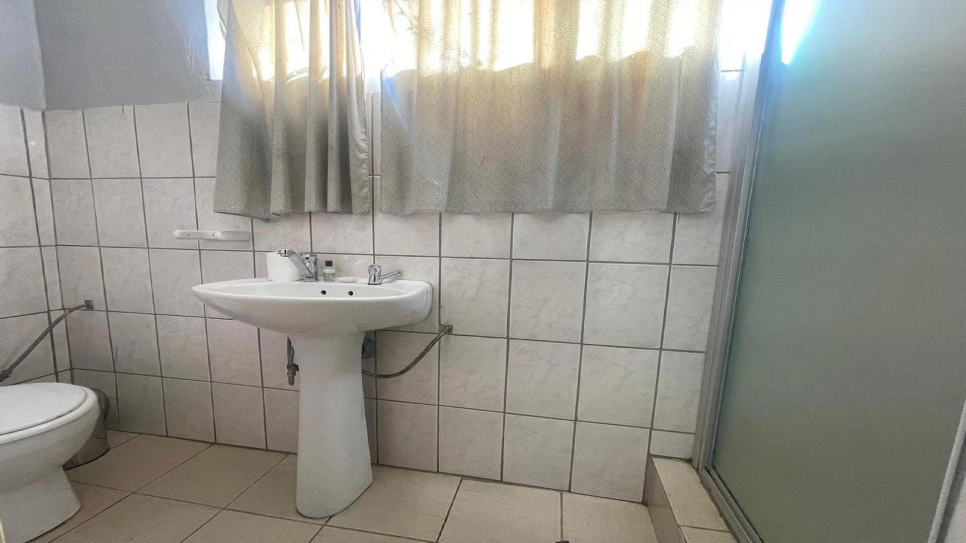 Bathroom 2 of property in Kokstad