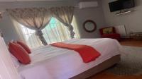 Bed Room 5+ of property in Kokstad