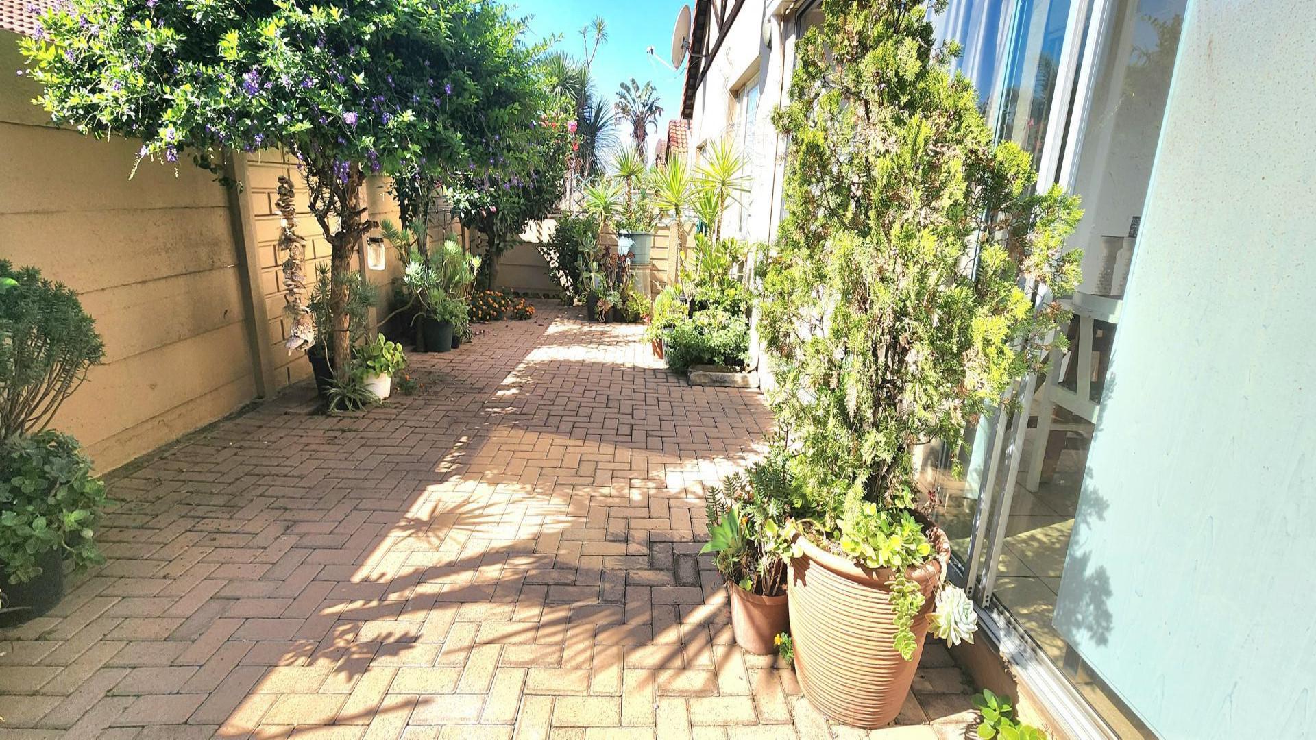 Backyard of property in Meyersdal