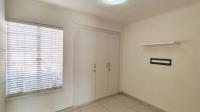 Bed Room 2 - 11 square meters of property in Meyersdal