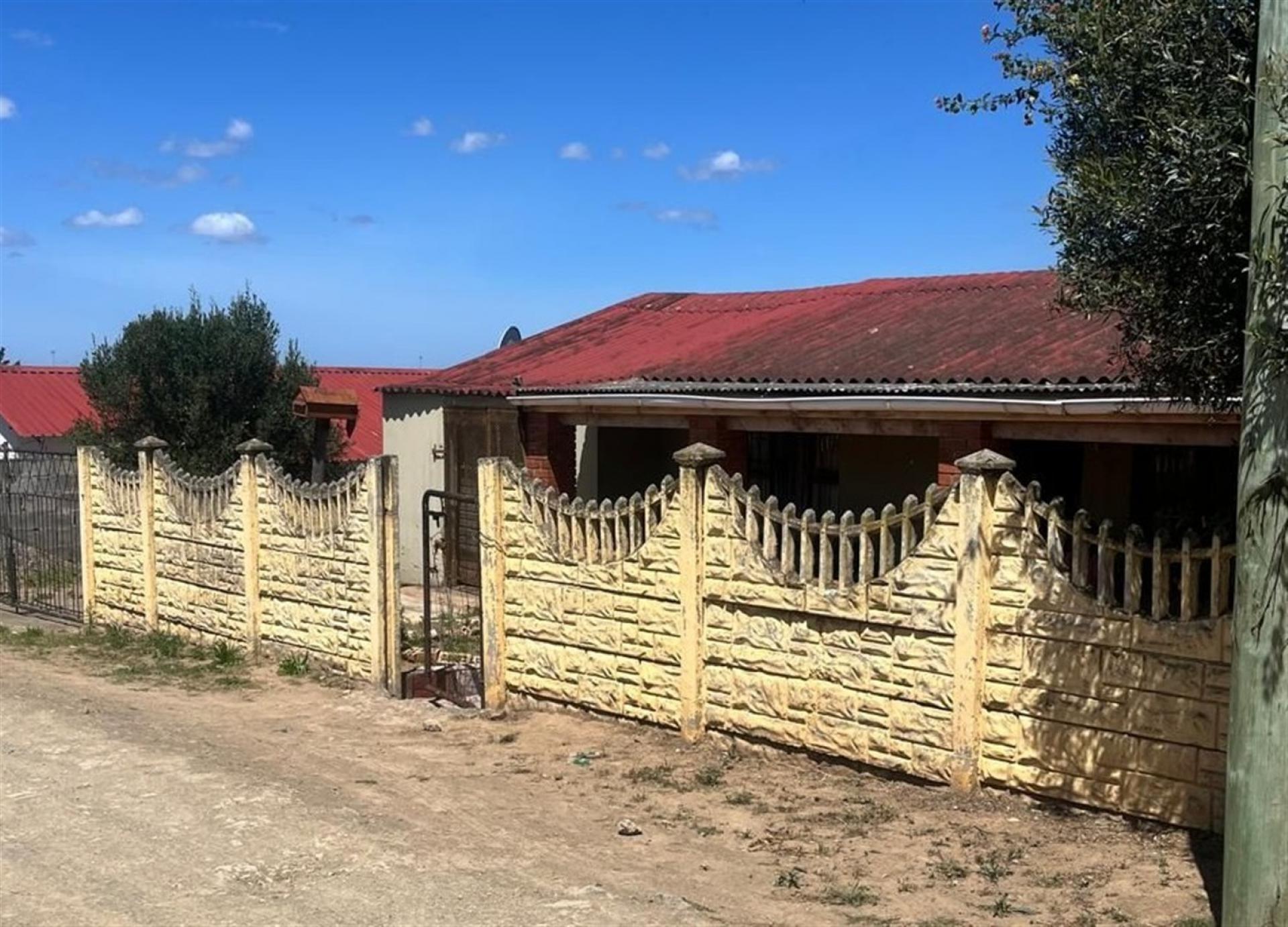 Front View of property in Zwelitsha