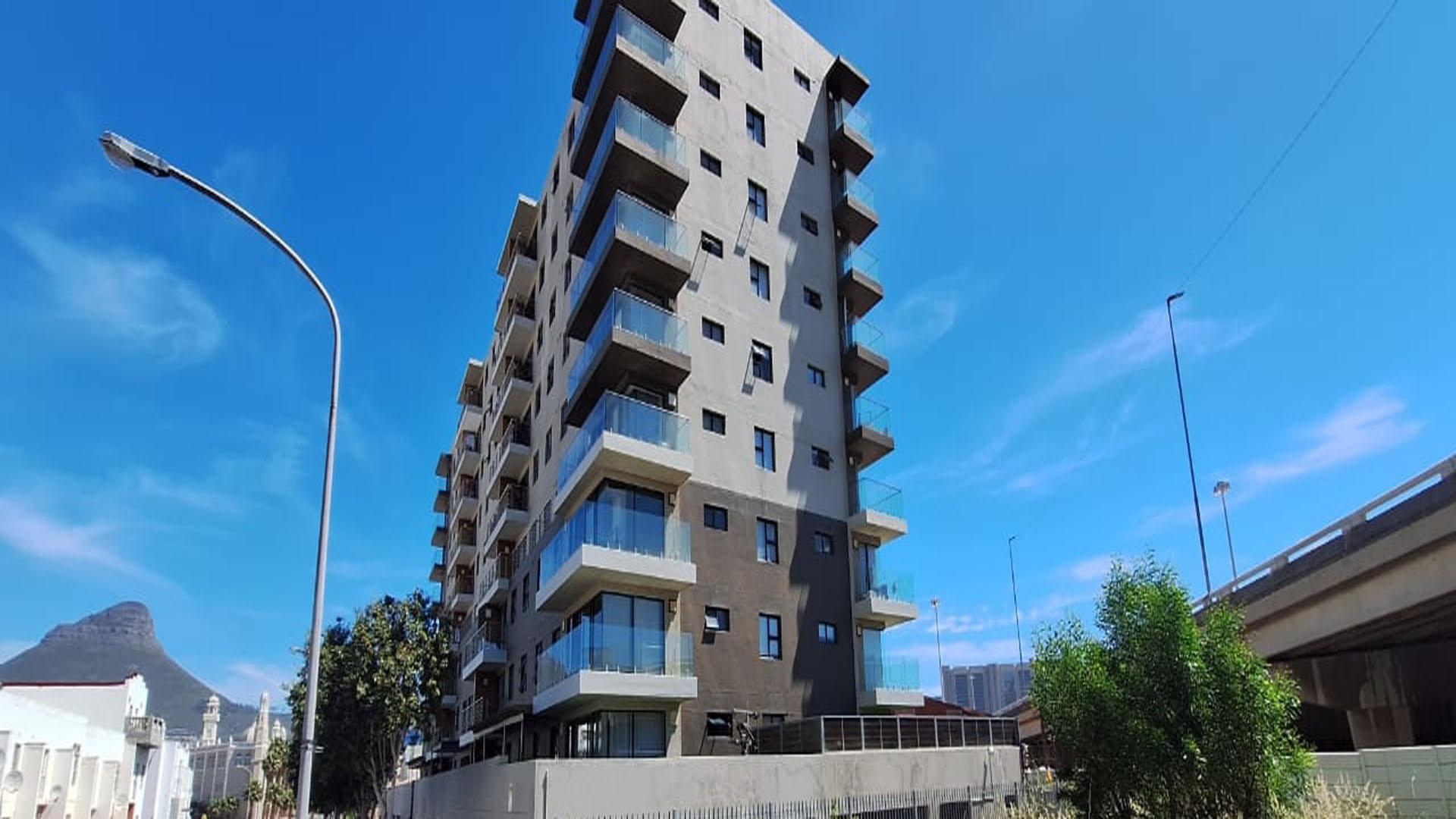 Front View of property in Zonnebloem