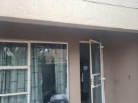  of property in Geelhoutpark
